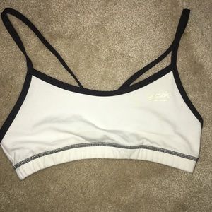 Strappy light sports bra